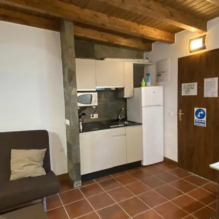 Estudio Con Jardincito Privado Barbacoa Y Piscina Апартаменты *