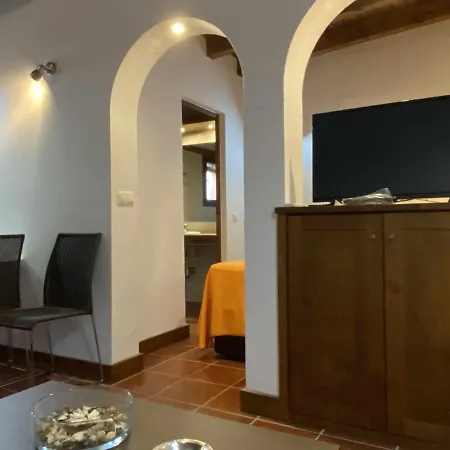 Апартаменты Estudio Con Jardincito Privado Barbacoa Y Piscina *
