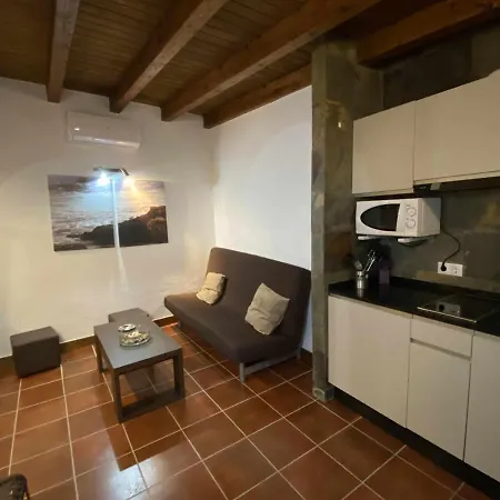 Estudio Con Jardincito Privado Barbacoa Y Piscina Апартаменты *
